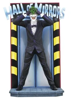 Diamond Select DC Gallery - The Joker - The Killing Joke Statue