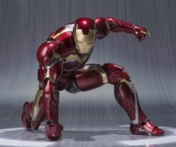 Avengers: Age Of Ultron - Iron Man Mark 45 Figuarts Figur -Figuren Geschäft 7b7156efa004f8e42a6c2e509bee48bfb57cf7db6c10680cdcbc7b8d8414c994