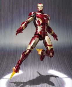 Avengers Age Of Ultron - Iron Man Mark 43 S.H.Figuarts Figur -Figuren Geschäft 82d984025ed1b6ca857c6a1ff62a211f339e4d0052bf033dd8ca02ac2ef6aacb