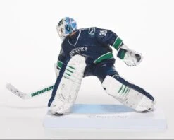 NHL Figur Serie XXXIII (Cory Schneider) 9 NHL Figur Serie XXXIII (Cory Schneider) -Figuren Geschäft 87a11ec775fdcc0967d6b8055989c2cf9fa4824239a991407246b79a45aef567