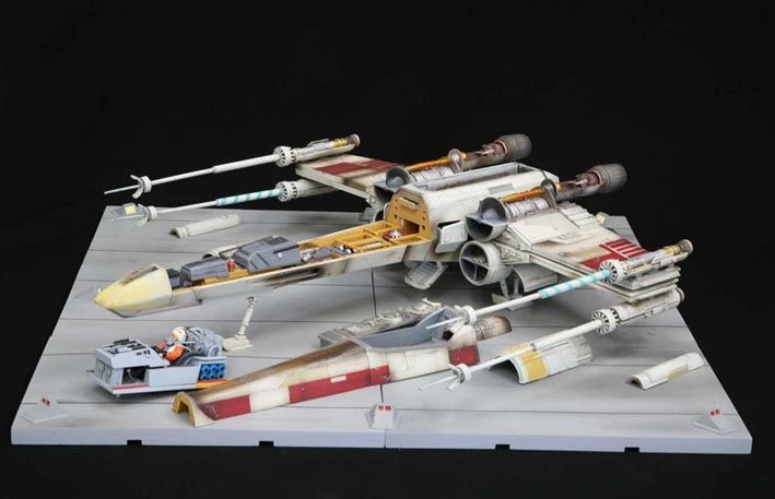 Kotobukiya Star Wars T-65 X-Wing Fighter Cross Section Model Kit 1 Kotobukiya Star Wars T-65 X-Wing Fighter Cross Section Model Kit