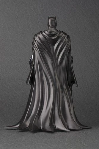 Kotobukiya Justice League Batman New 52 ArtFX+ Statue 6 Kotobukiya Justice League Batman New 52 ArtFX+ Statue - Image 6